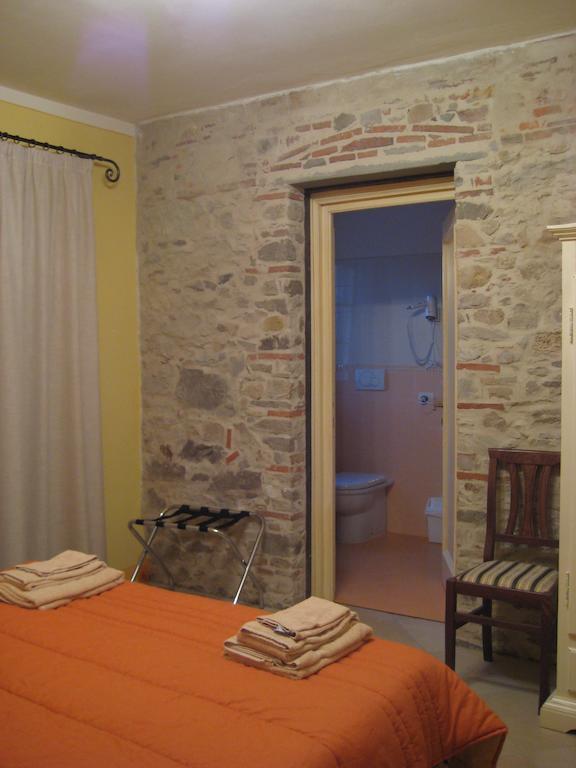 Corte Capitani Capannori Δωμάτιο φωτογραφία